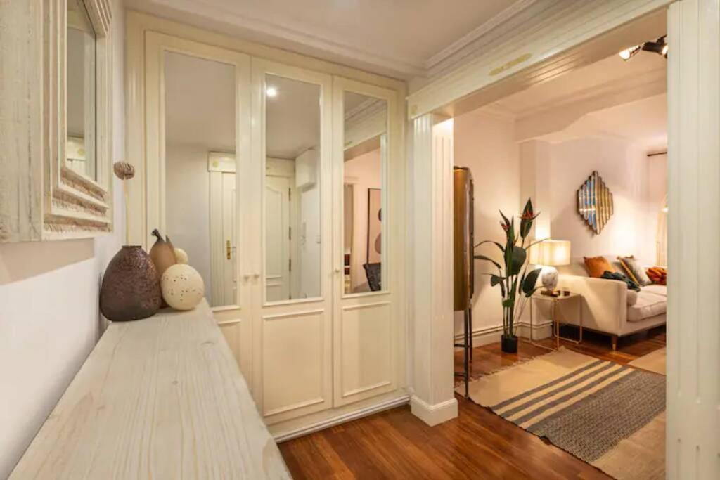Exclusivo Apartamento En El Casco Viejo Bilbao Dış mekan fotoğraf