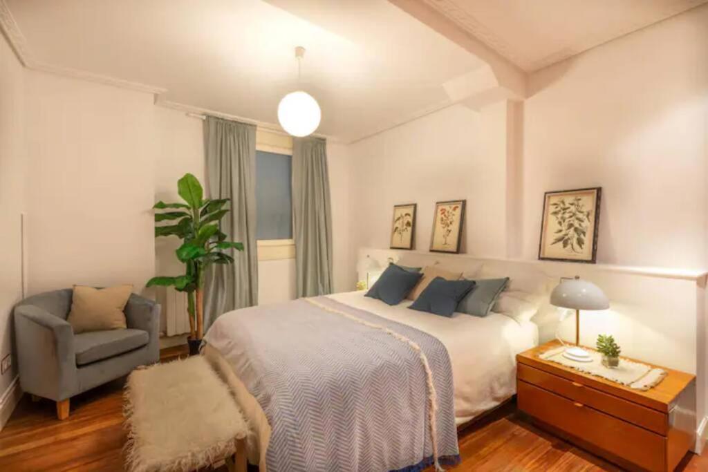 Exclusivo Apartamento En El Casco Viejo Bilbao Dış mekan fotoğraf